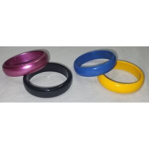 Vintage Bangle Bracelet Set Women Multicolor Chunky Plastic 4pc Stack 1980s